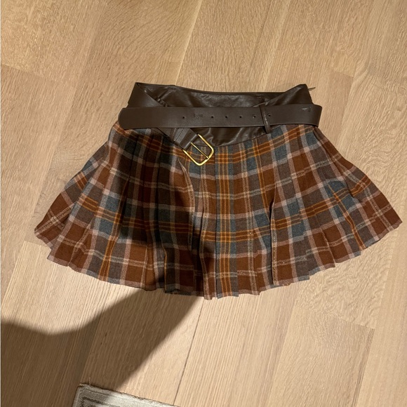 Plaid Mini Skirt with Black Crop Top - Picture 3 of 7